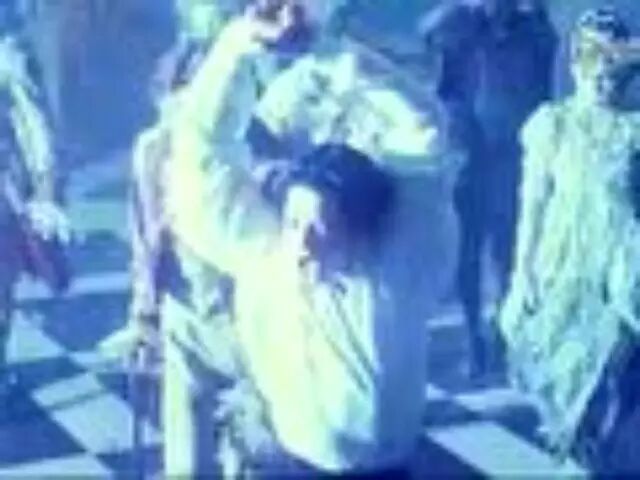 Michael Jackson - 2 Bad 高清视频欣赏