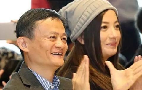 过去她是小燕子,如今身价几十亿,赵薇如何跟马云交朋友...