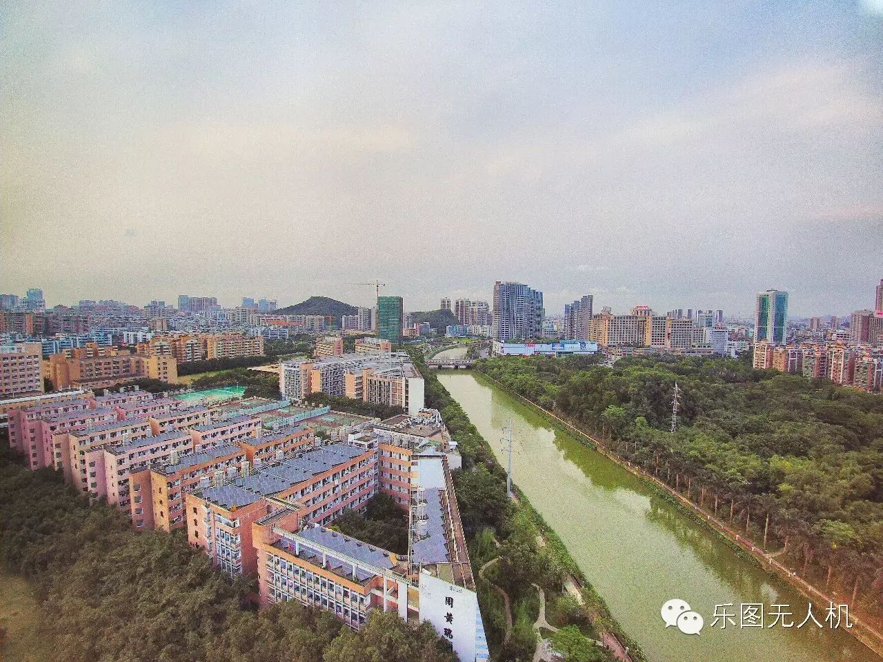 我們所能看見的青春（樂圖無人機(jī)）