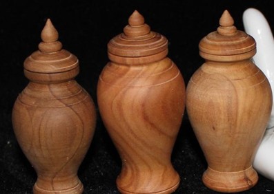 各种檀香味道特点及其保养