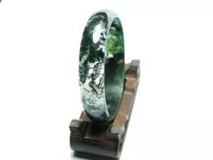 水草玛瑙传说及鉴定方法