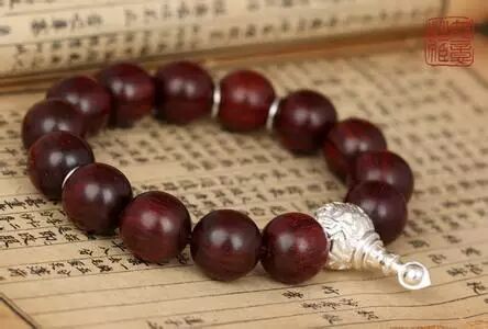 说木篇:老山檀到底是什么样子?/小叶紫檀包浆和盘玩的误区 说木篇:老山檀到底是什么样子?/小叶紫檀包浆和盘玩的误区