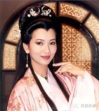 他是李小龙同门师弟,因赵雅芝出家,他是谁?