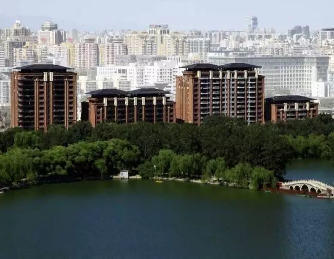 众明星豪宅曝光 宋丹丹家每平米12万 附赠志玲姐姐闺房私...