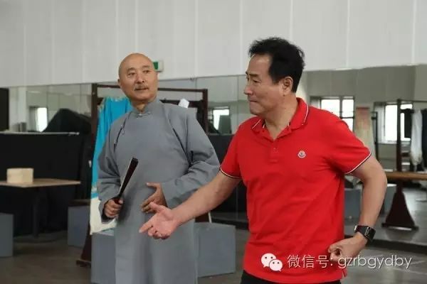 【对话】杨立新:杨玏表演不做作?那是我教的!