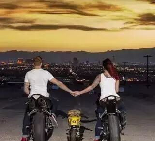 实用|朋友圈如何高逼格发布怀孕宣言,技能Get-怀孕期