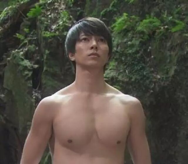 山下智久变身做和尚,仲要狂追女?!