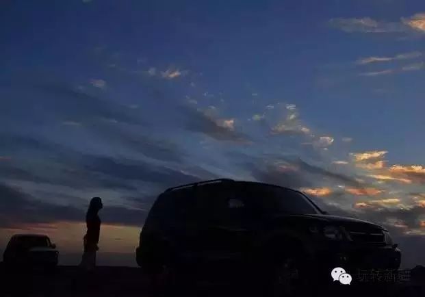 小S独闯新疆哈密魔鬼城