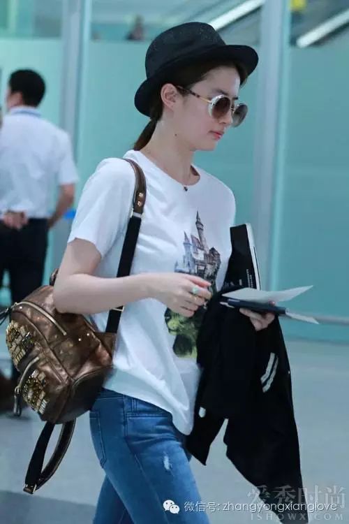 刘亦菲《致青春2》宣传不停最新着装仙美气质依旧