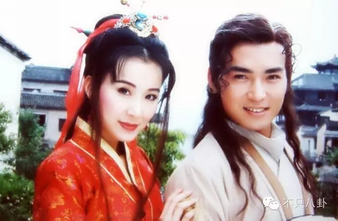 天下无双演员表电视剧_胡歌江疏影恋情_胡歌承认新恋情