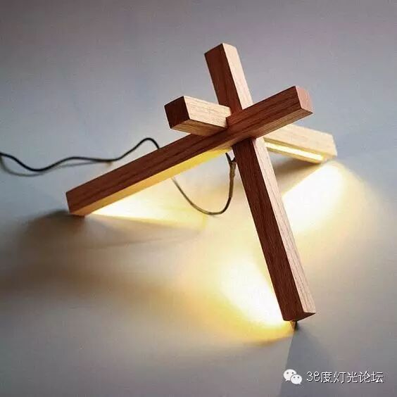 木材与光的邂逅