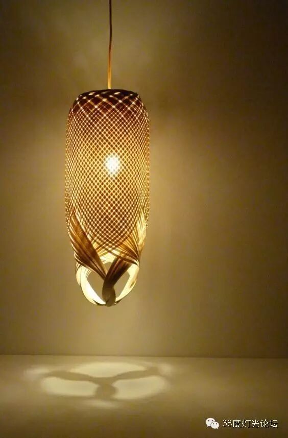 木材与光的邂逅