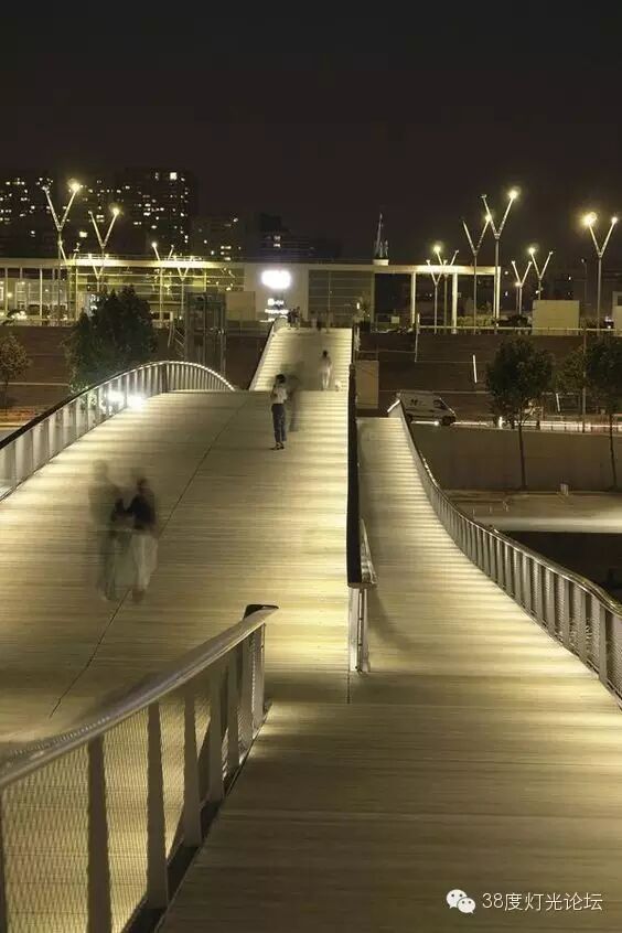 如此街道照明~