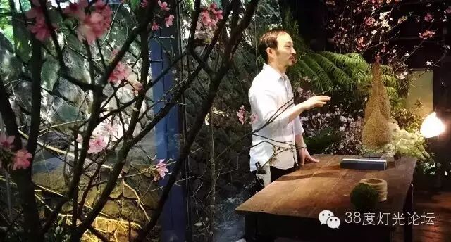 在场|真正的设计师关注的不仅仅是设计