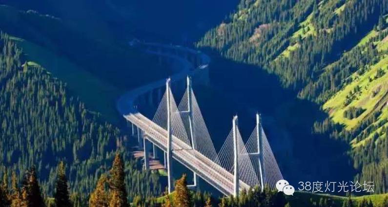 天堂很远，新疆很近，光影新疆行。7月15-7月27