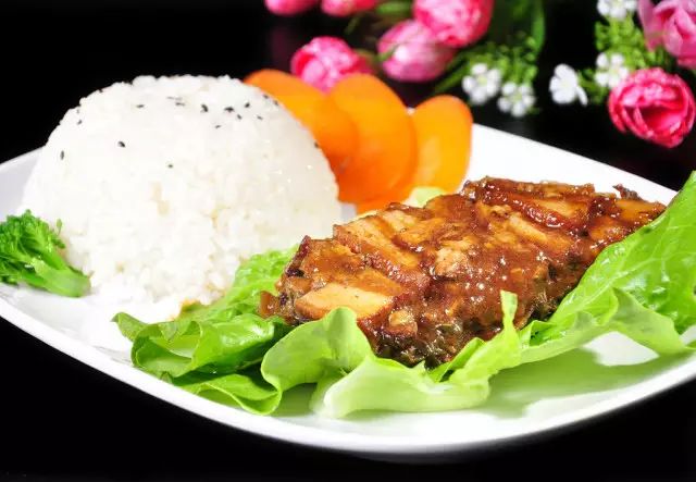 蒜香排骨饭