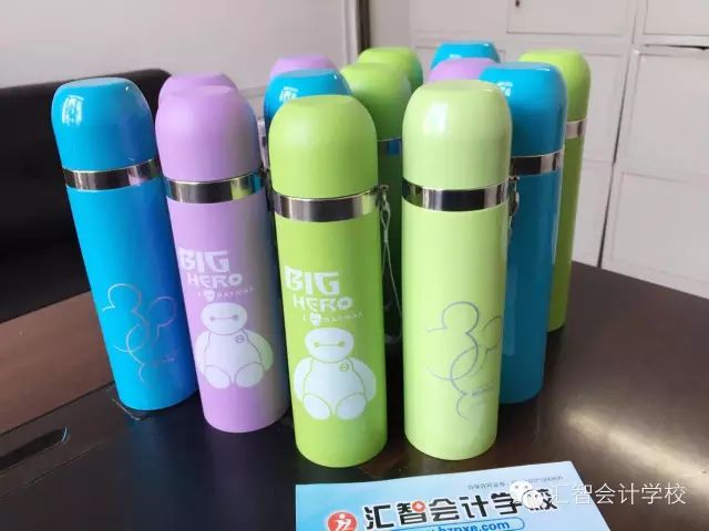 匯智學(xué)校給中級(jí)學(xué)員發(fā)福利啦！ 