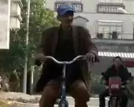 湛江兴哥唱《喜欢你》秒杀邓紫棋!!