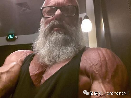 62岁瑞典龟仙人大爷震惊网友