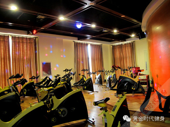 4月26日 新乡绿都城店盛大开业！精彩晚会 震撼大奖不容错过！