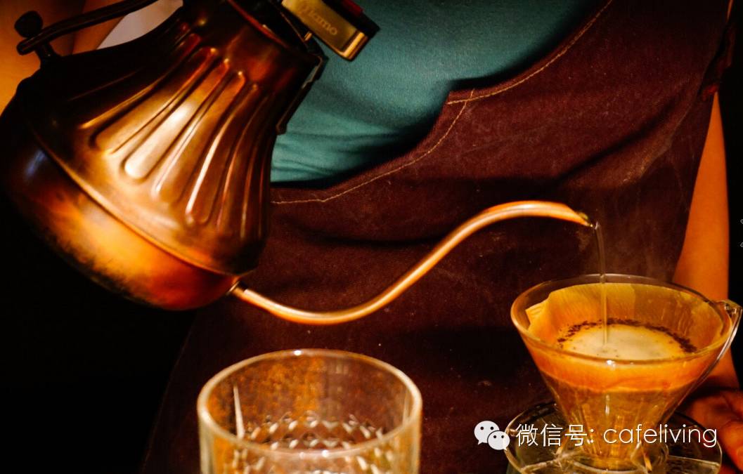 手冲咖啡5大姿势,总有1个姿势适合你!