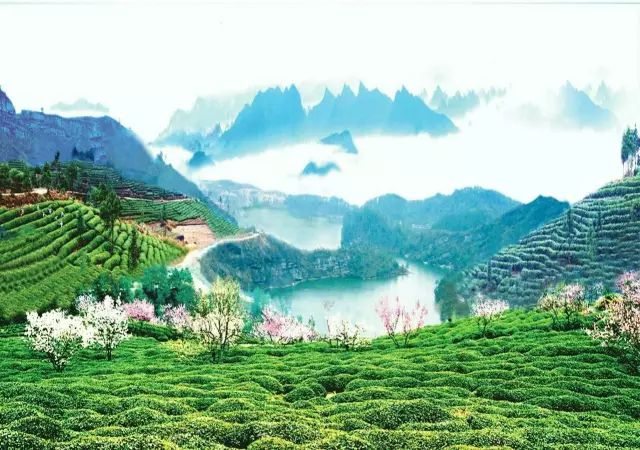 螺蛳壳风景区位于都匀市区西部约20公里.