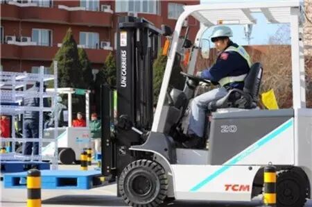 今日关键词：“津八条”、天津港