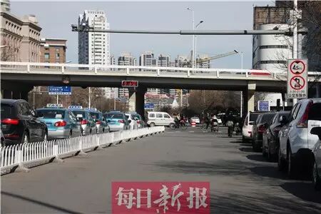 天津新增21处右转信号灯 任性就罚你200记6分