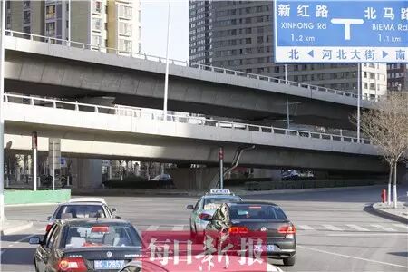 天津新增21处右转信号灯 任性就罚你200记6分