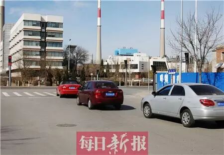 天津新增21处右转信号灯 任性就罚你200记6分