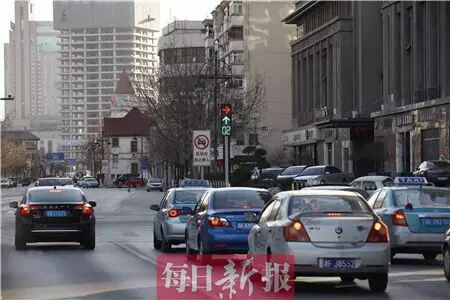 天津新增21处右转信号灯 任性就罚你200记6分