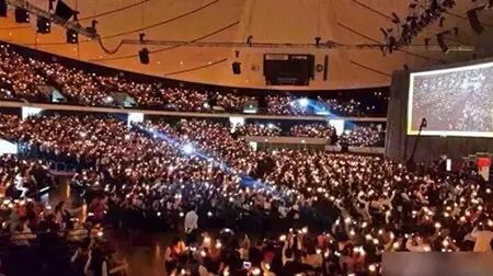 6500人集体海外游 悉数这些年的土豪团