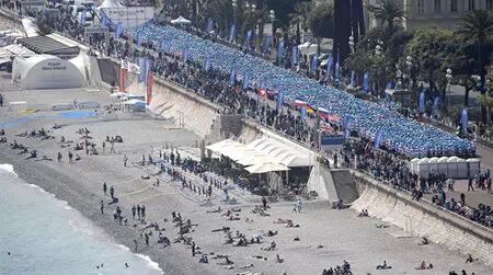 6500人集体海外游 悉数这些年的土豪团