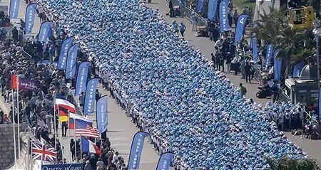 6500人集体海外游 悉数这些年的土豪团