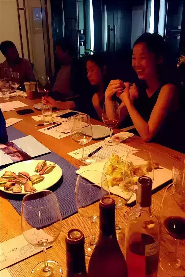 Vinica Wine With 3 Zen Jewelry Artists!
