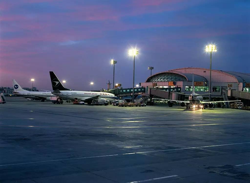 凌晨的首都机场(图片来源于网络)
