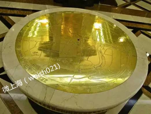 上海哪个超市卖麦卢卡蜂蜜_上海宝山区是穷人区吗_上海进口超市卖爱他美