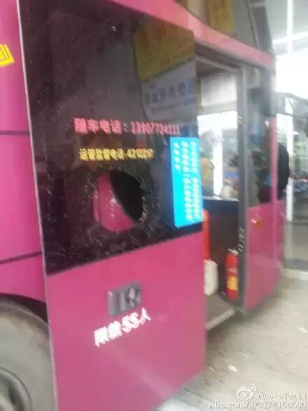 灌阳到南宁班车在恭城汽车站内被砸794 / 作者:俗人 / 帖子ID:106981