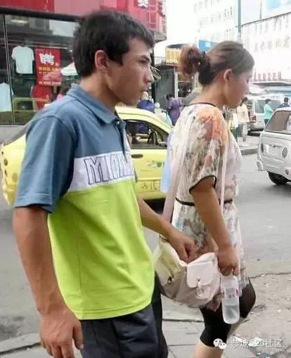 遇到抢劫、小偷、被人强拉,你应该这样喊!很多人都不知道!477 / 作者:俗人 / 帖子ID:111539 遇到抢劫、小偷、被人强拉,你应该这样喊!很多人都不知道!477 / 作者:俗人 / 帖子ID:111539