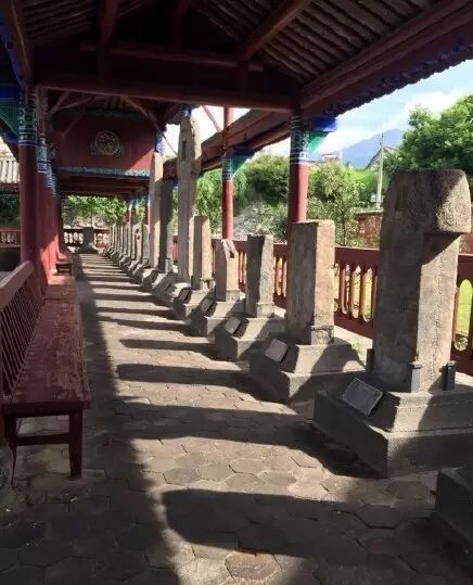 丽江到大理中间有什么玩的_大理丽江怎么走_丽江到大理怎么去比较方便