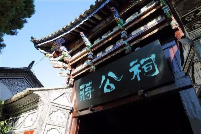 大理丽江怎么走_丽江到大理中间有什么玩的_丽江到大理怎么去比较方便