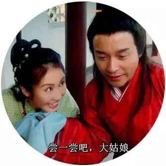 视频  你未见过张国荣这样演绎《彩云追月》