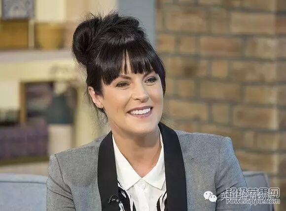 火爆英国的裸体相亲电视节目 <wbr>让人躁动难安