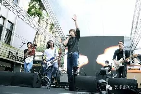 你要去看五月天演唱会吗?我要去看陈奕迅参加里约奥运会...