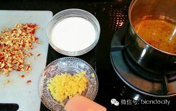 桂林桂花糖美食分享组 美女私房菜 Vol 24贺年桂花姜枣冰糖马蹄糕