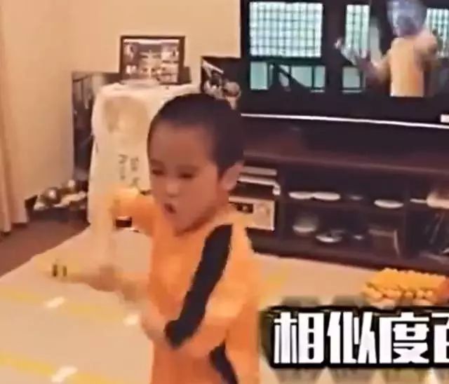 6岁男童模仿李小龙  你想不到的还原度!【率邦金服有惊喜...