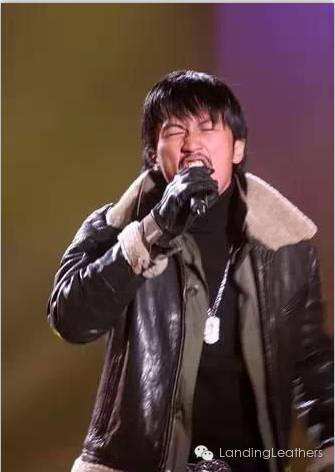 谢霆锋竟然9年不换衣,B-3飞行员夹克是何方神圣?
