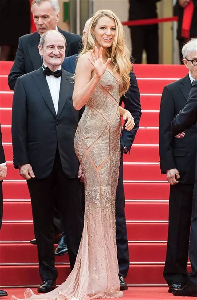 大肚也很美!看Queen S如何怀孕扮美两不误!-怀孕期