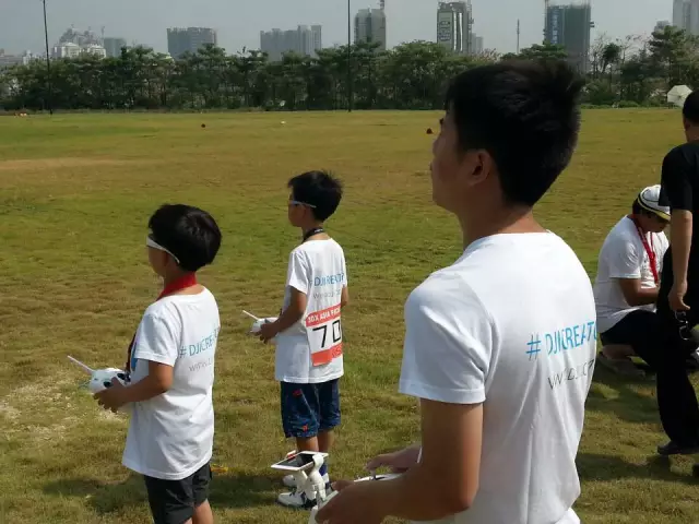 卡酷《剧星派》！蓝天飞扬旗下飞手俱乐部小飞手上电视啦