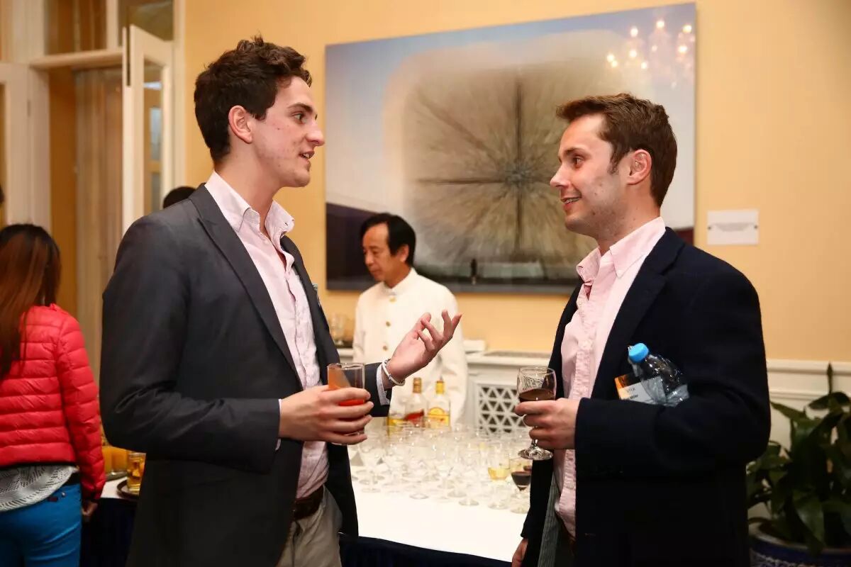 域名微信红了怎么办_微信最贵域名_10003微信域名